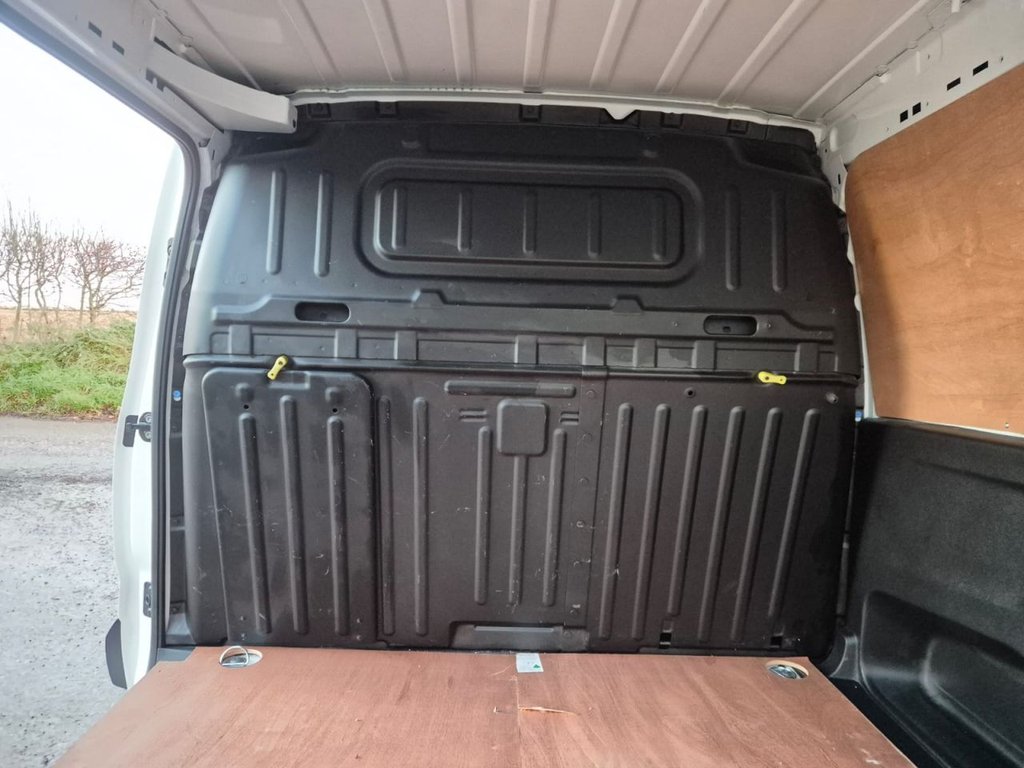 Used Peugeot Partner 2020 for sale - 76948621: Photo 12