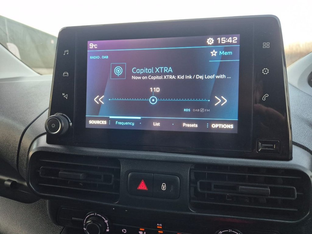 Used Peugeot Partner 2020 for sale - 76948621: Photo 28