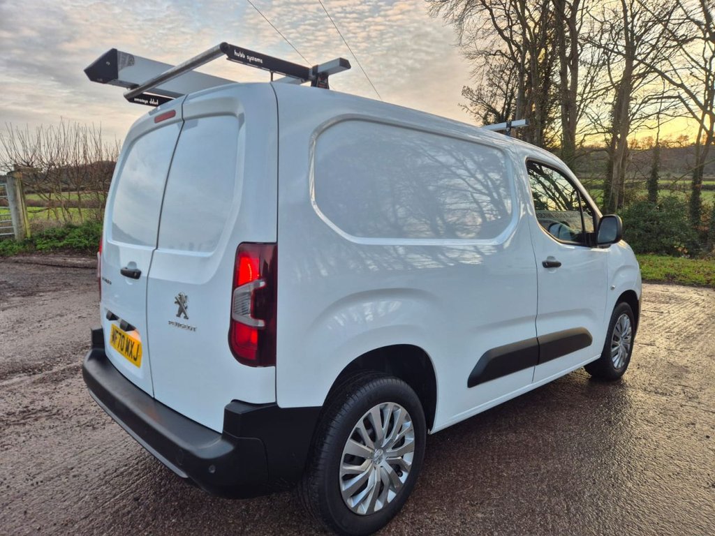 Used Peugeot Partner 2020 for sale - 76948621: Photo 4