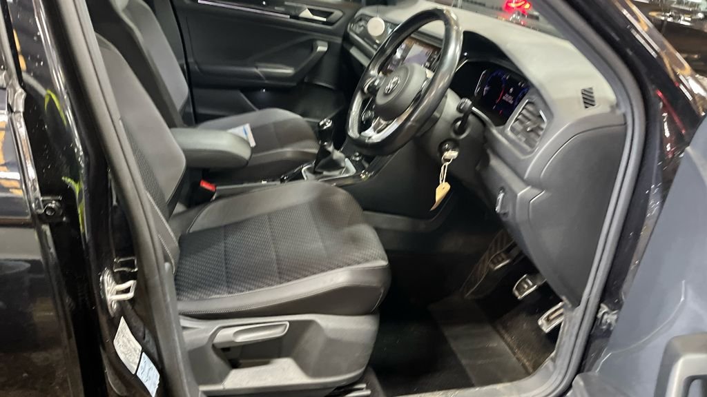 Used Volkswagen T-Roc 2018 for sale - 78096678: Photo 16
