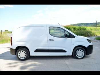 Used Citroen Berlingo 2020 for sale - 74799735: Photo