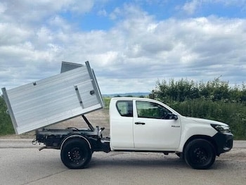 Used Toyota Hilux 2020 for sale - 76948626: Photo