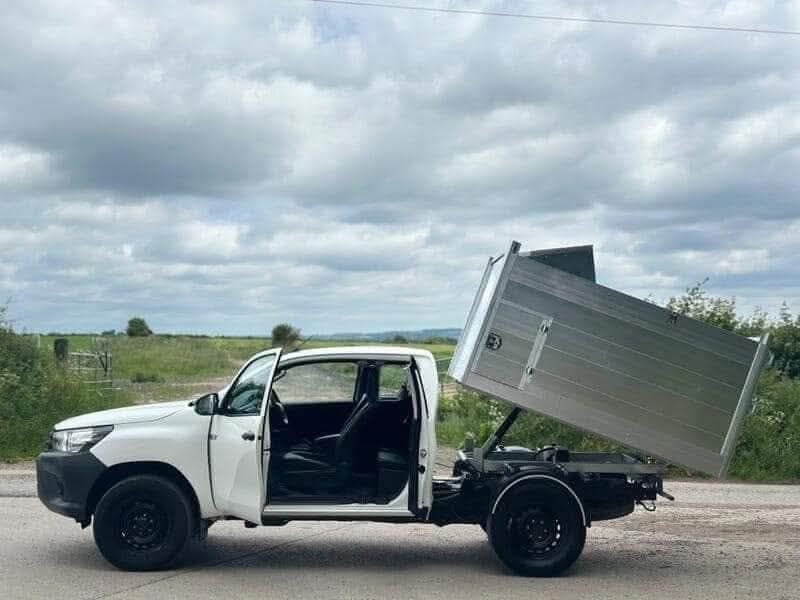 Used Toyota Hilux 2020 for sale - 76948626: Photo 4