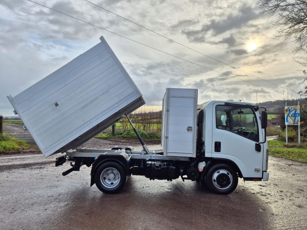 Used Isuzu Other 2017 for sale - 77140157: Photo 3