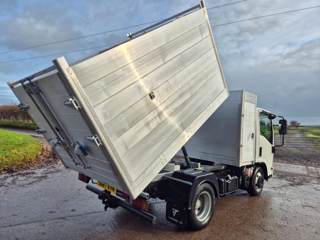 Used Isuzu Other 2017 for sale - 77140157: Photo 6