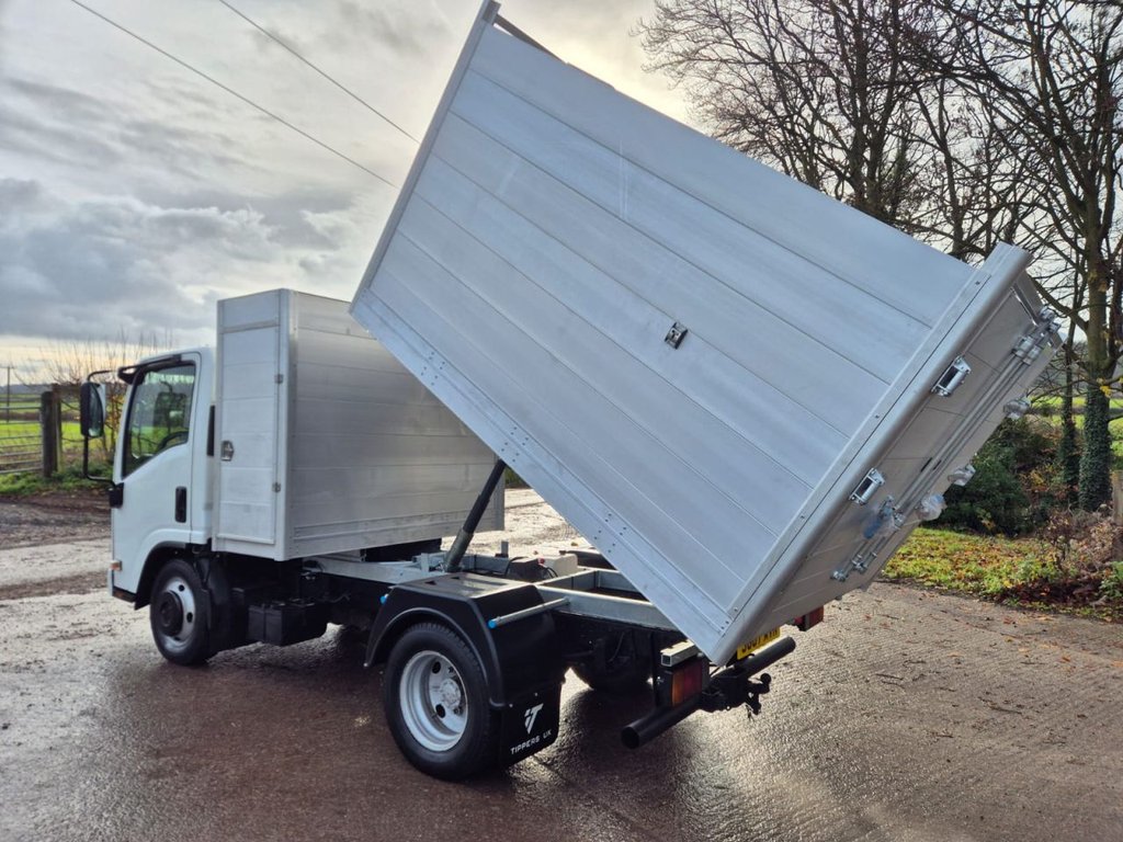 Used Isuzu Other 2017 for sale - 77140157: Photo 8