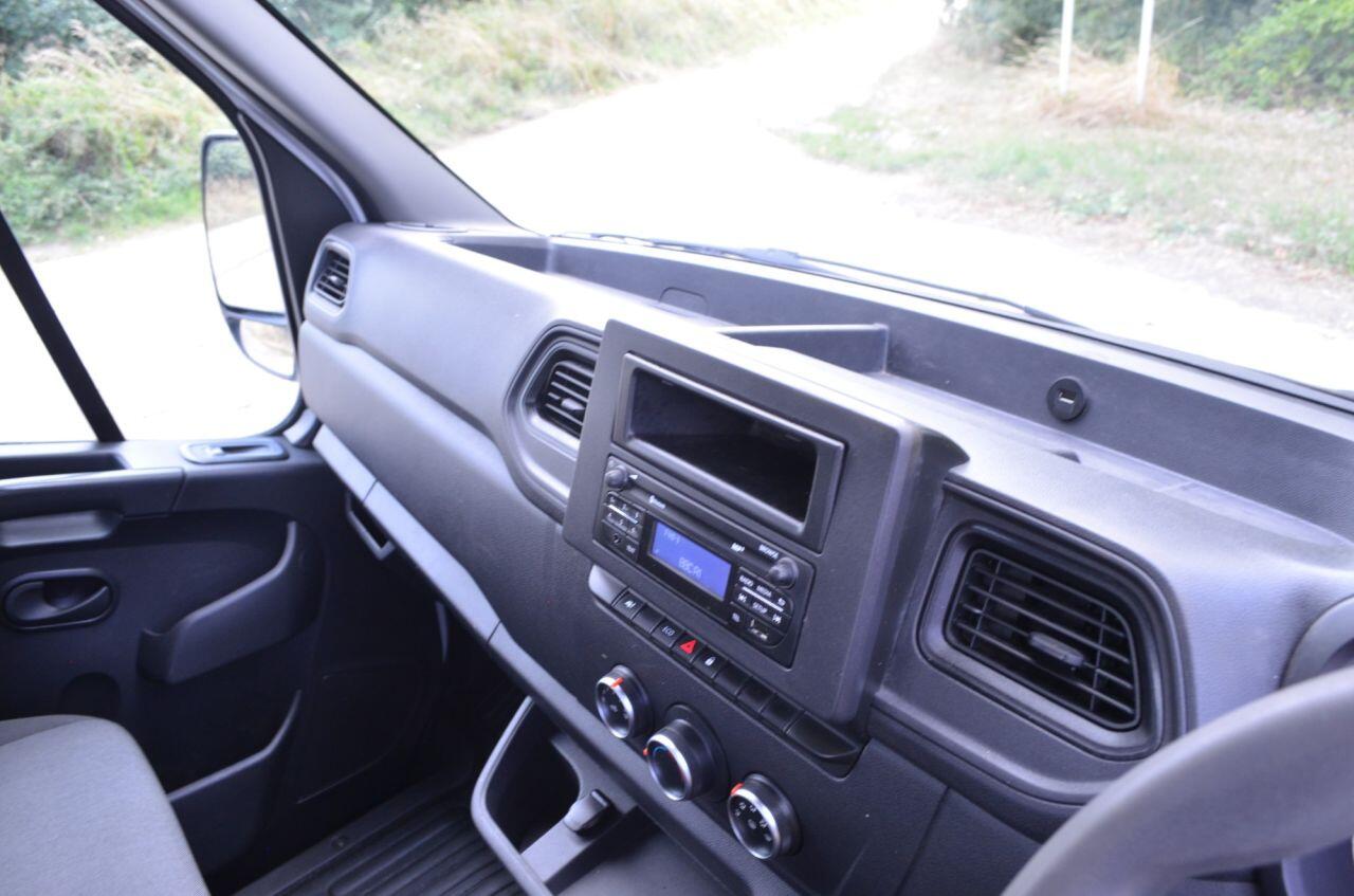 Vehicle 29