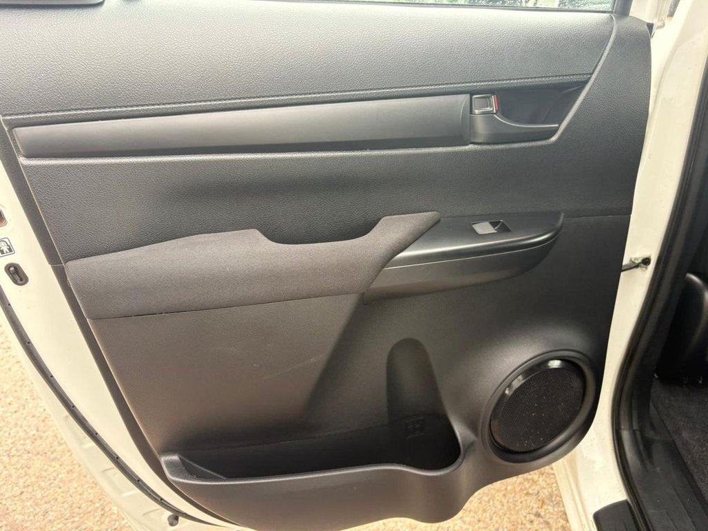 Used Toyota Hilux 2019 for sale - 77499126: Photo 19