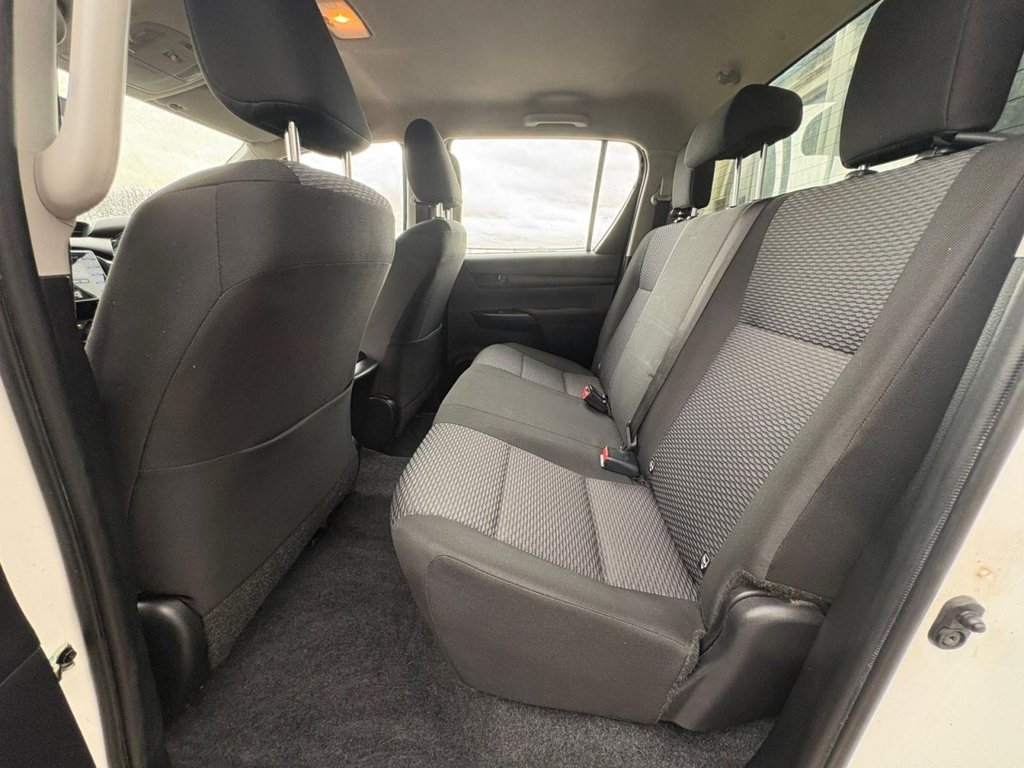 Used Toyota Hilux 2019 for sale - 77499126: Photo 21