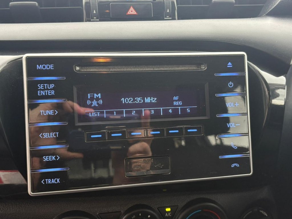 Used Toyota Hilux 2019 for sale - 77499126: Photo 22