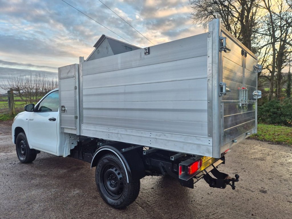 Used Toyota Hilux 2018 for sale - 76962769: Photo 12