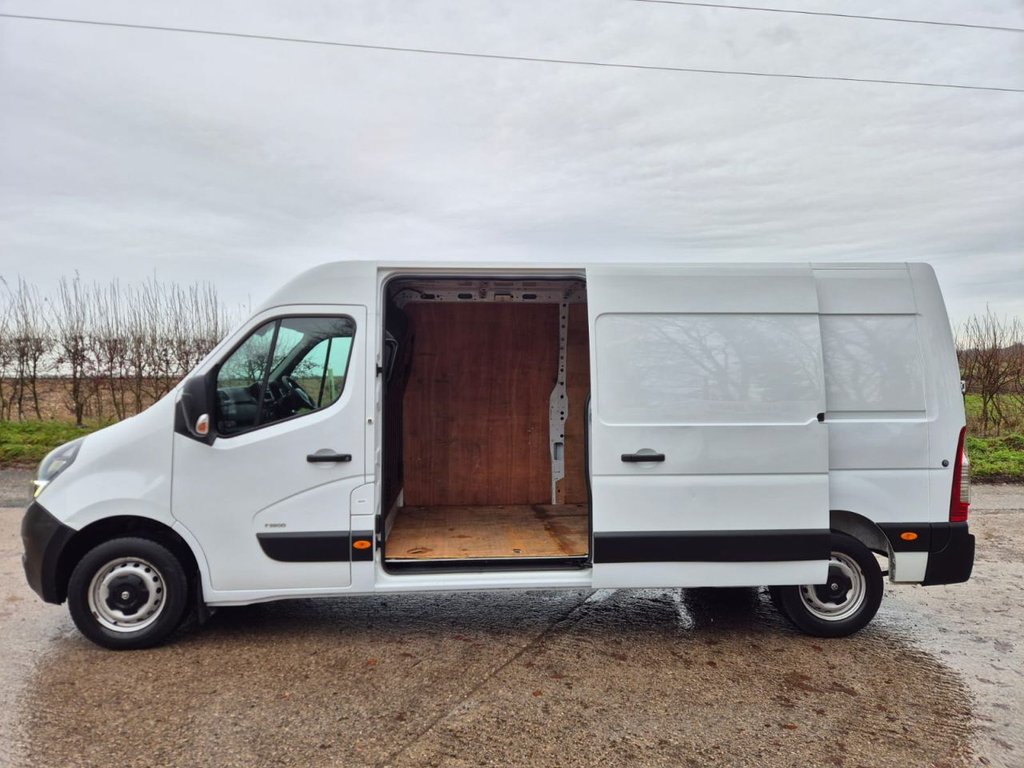 Used Vauxhall Movano 2021 for sale - 76948630: Photo 4