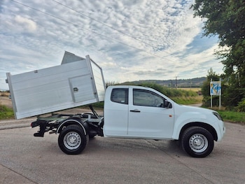 Used Isuzu D-Max 2017 for sale - 76136132: Photo