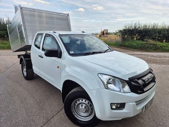 Used Isuzu D-Max 2017 for sale - 76136132: Photo
