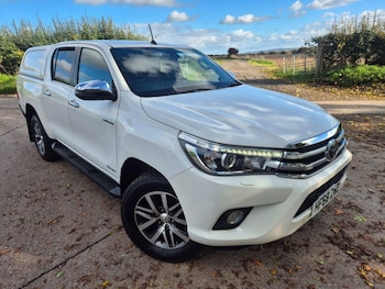 Used Toyota Hilux 2018 for sale - 76551972: Photo