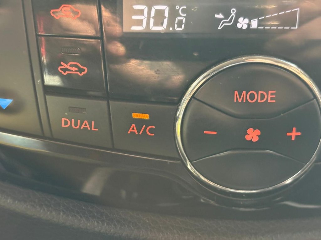 Used Nissan Navara 2017 for sale - 77693678: Photo 13