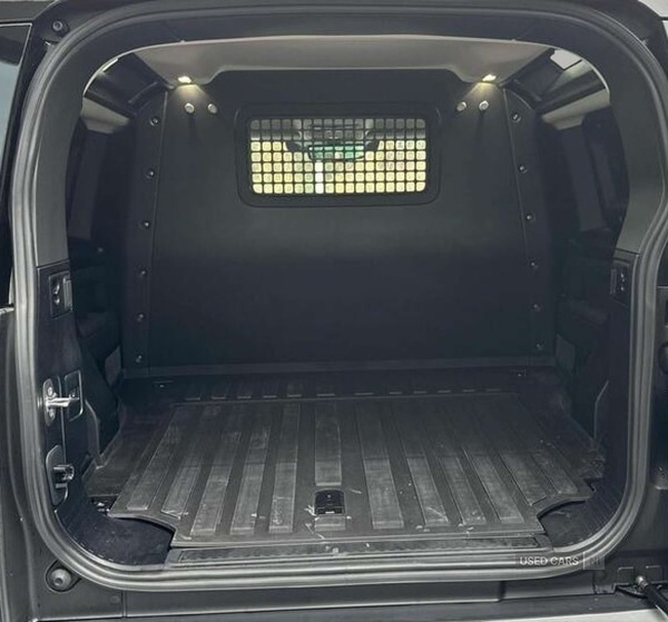 Used Land Rover Defender 2022 for sale - 77854814: Photo 6