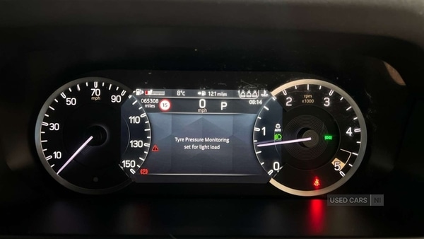 Used Land Rover Defender 2022 for sale - 77854814: Photo 8