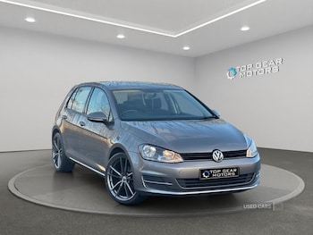 Used Volkswagen Golf 2015 for sale - 76936788: Photo