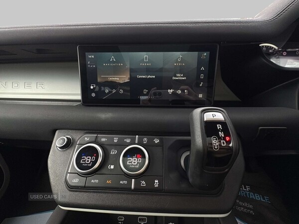 Used Land Rover Defender 2022 for sale - 77292534: Photo 16