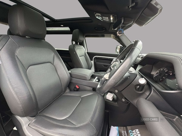 Used Land Rover Defender 2022 for sale - 77292534: Photo 2