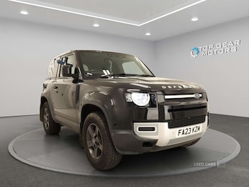 Land Rover Defender feature image