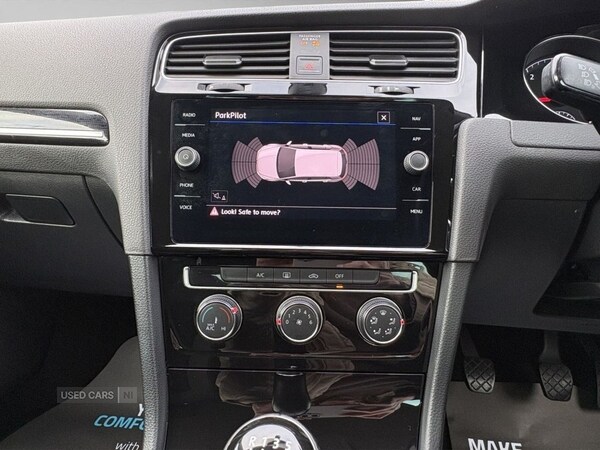 Used Volkswagen Golf 2017 for sale - 76153658: Photo 17