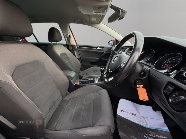 Used Volkswagen Golf 2017 for sale - 76153658: Photo 3