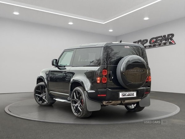 Used Land Rover Defender 2021 for sale - 75671172: Photo 4