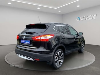 Used Nissan Qashqai 2016 for sale - 79363126: Photo