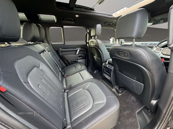 Used Land Rover Defender 2022 for sale - 77387943: Photo 14