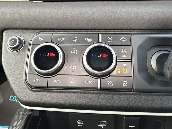 Used Land Rover Defender 2022 for sale - 77387943: Photo 15