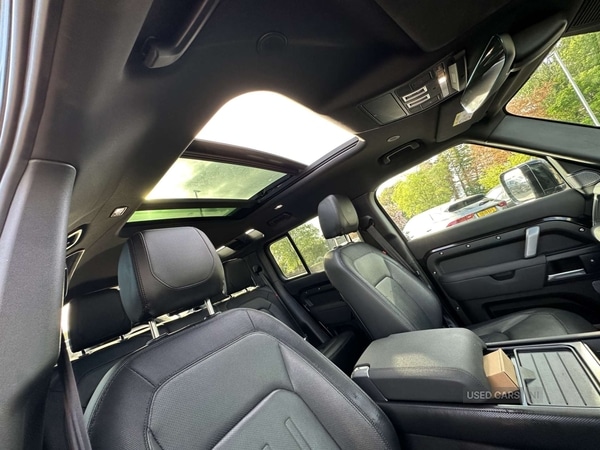 Used Land Rover Defender 2022 for sale - 77387943: Photo 16