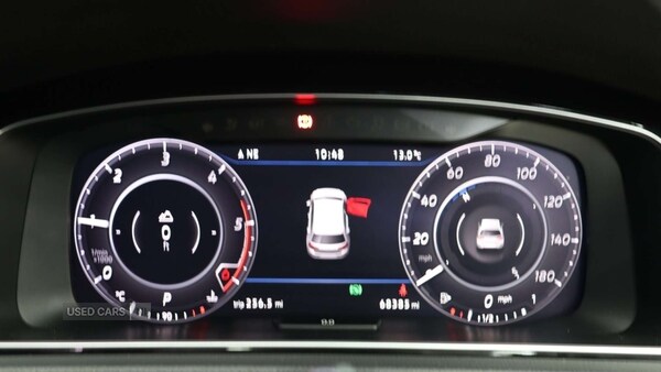 Used Volkswagen Golf 2017 for sale - 77941232: Photo 13