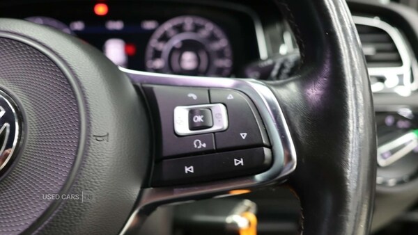 Used Volkswagen Golf 2017 for sale - 77941232: Photo 19