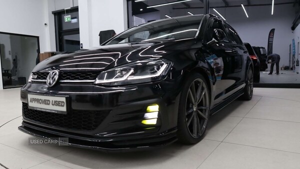 Used Volkswagen Golf 2017 for sale - 77941232: Photo 23