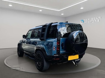 Used Land Rover Defender 2022 for sale - 78574415: Photo