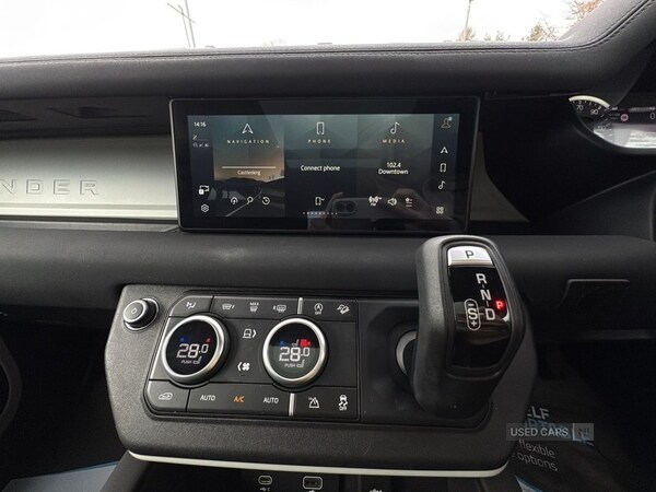 Used Land Rover Defender 2022 for sale - 76123198: Photo 17