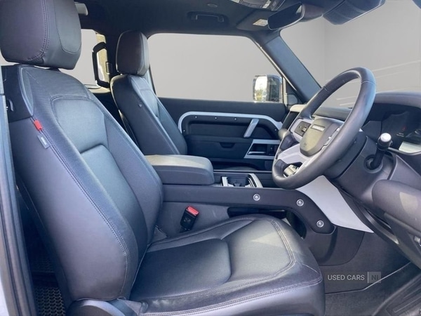 Used Land Rover Defender 2022 for sale - 76123198: Photo 3