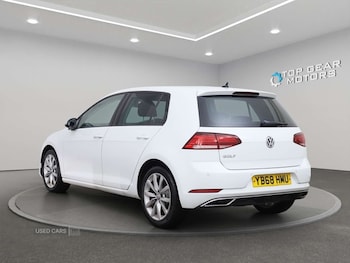 Used Volkswagen Golf 2018 for sale - 78663085: Photo