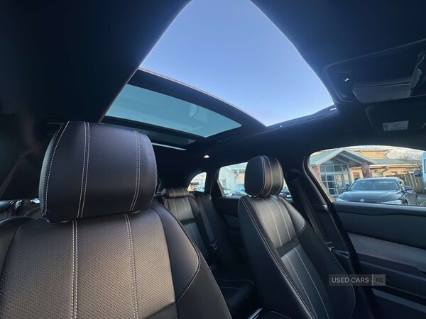 Used Land Rover Range Rover Velar 2018 for sale - 77469640: Photo 16