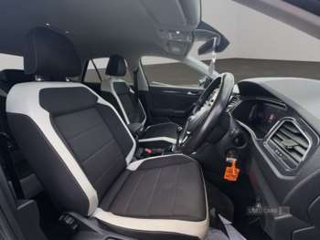 Used Volkswagen T-Roc 2019 for sale - 75081203: Photo