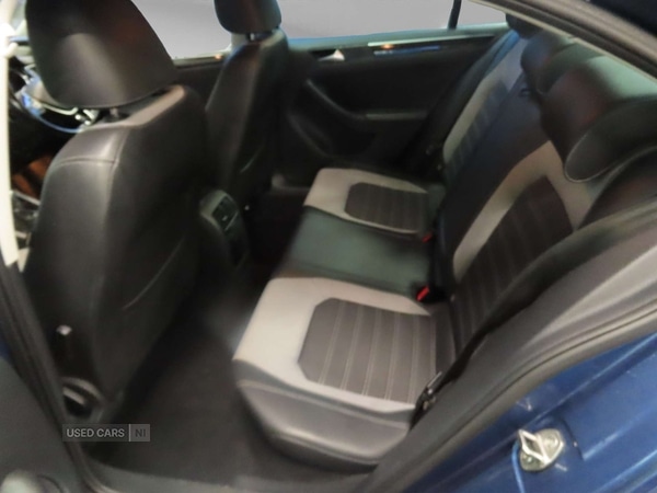 Used Volkswagen Jetta 2015 for sale - 77292554: Photo 6