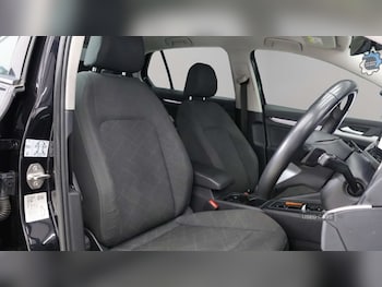 Used Volkswagen Golf 2023 for sale - 79362945: Photo