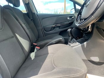Used Renault Clio 2014 for sale - 79585399: Photo