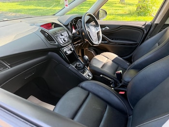 Used Vauxhall Zafira 2016 for sale - 79165998: Photo