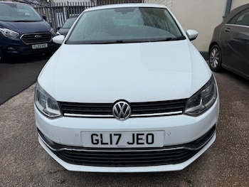 Used Volkswagen Polo 2017 for sale - 78930119: Photo