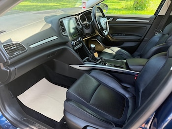 Used Renault Megane 2017 for sale - 79154514: Photo