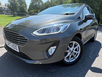 Used Ford Fiesta 2017 for sale - 79058025: Photo