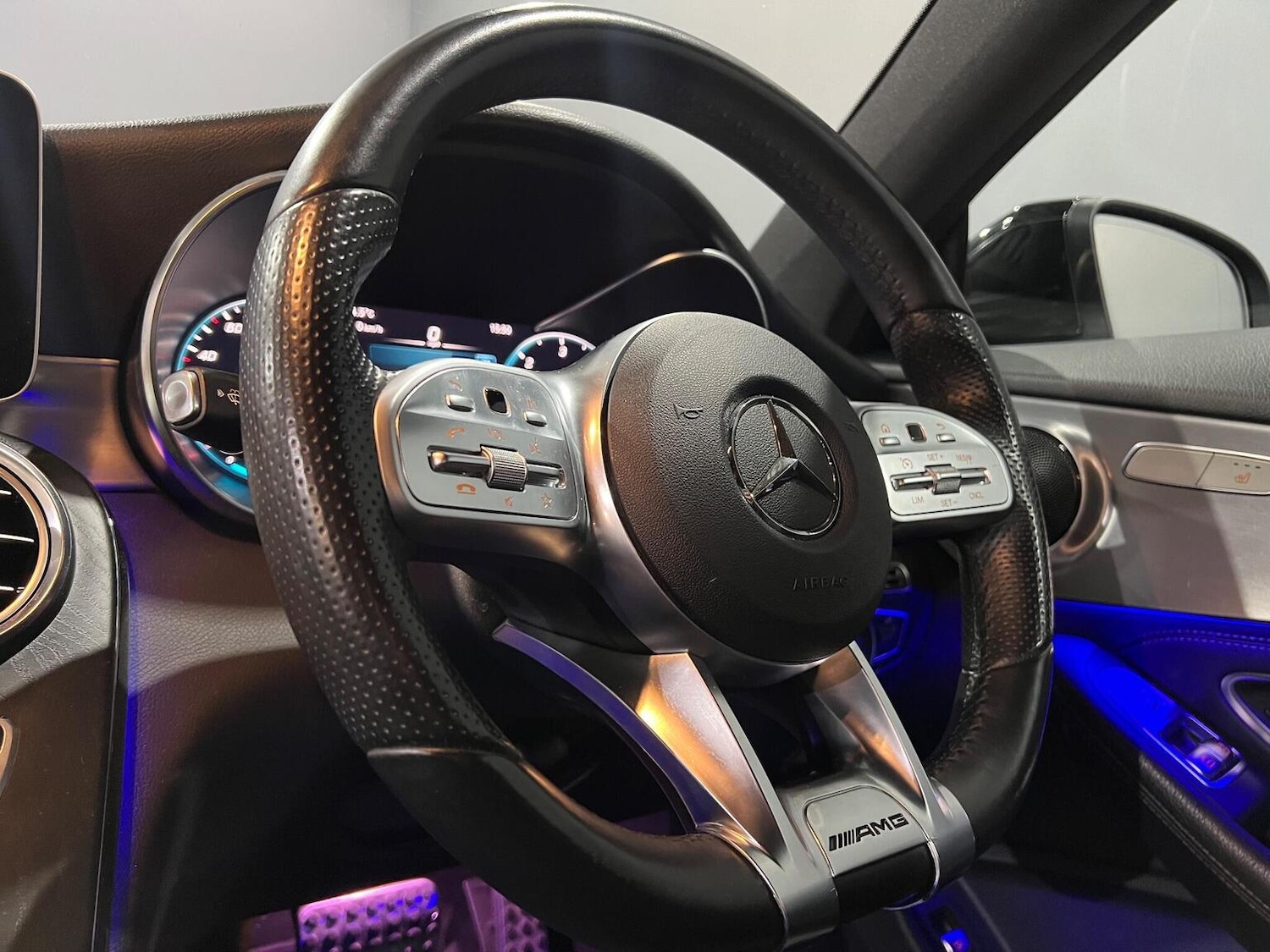 Used Mercedes-Benz C Class 2019 for sale - 77140722: Photo 19